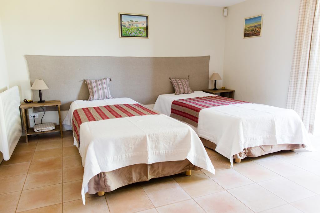 Le Mas Del Sol Bed & Breakfast Bonnieux Dış mekan fotoğraf