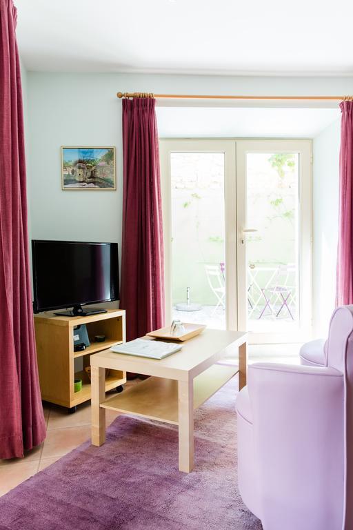 Le Mas Del Sol Bed & Breakfast Bonnieux Dış mekan fotoğraf